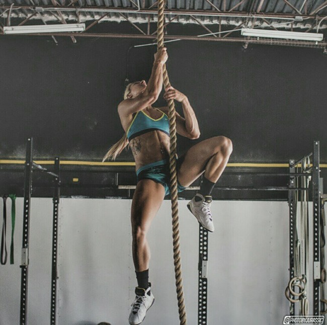 Crossfit Workout - Climbing Rope